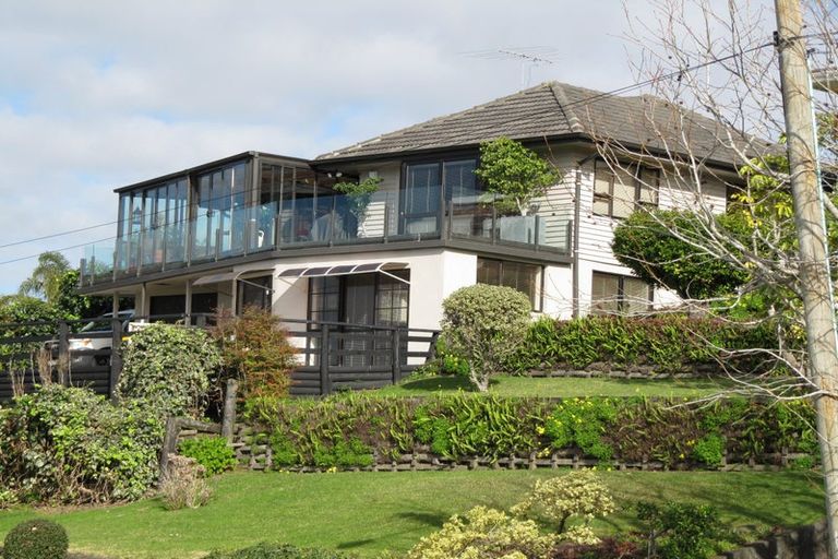Photo of property in 76 Churchill Road, Cockle Bay, Auckland, 2014