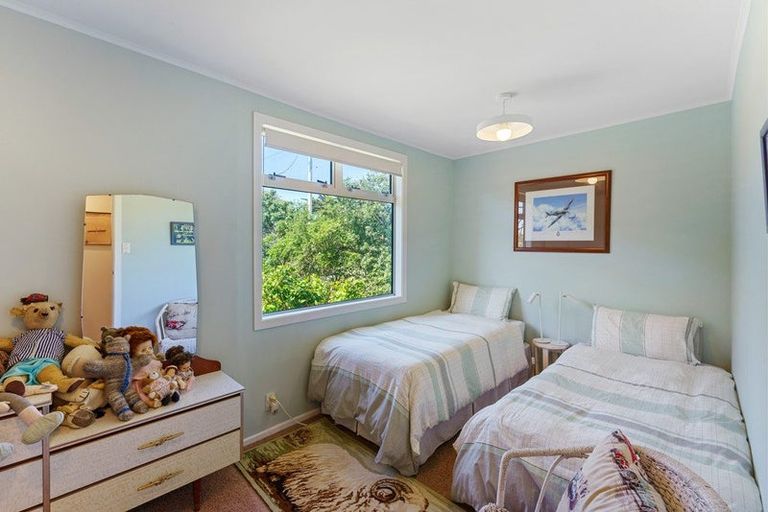 Photo of property in 1 Rodney Avenue, Te Horo Beach, Otaki, 5581