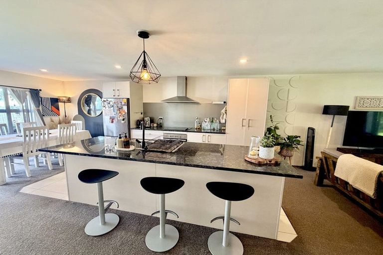 Photo of property in 62 Kuaka Drive, Takanini, 2112