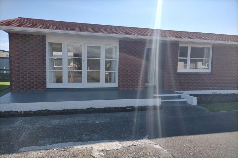 Photo of property in 59 Kashmir Avenue, Clouston Park, Upper Hutt, 5018