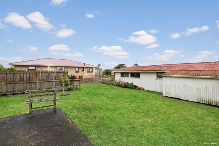 Photo of property in 5 Booth Crescent, Tuakau, 2121