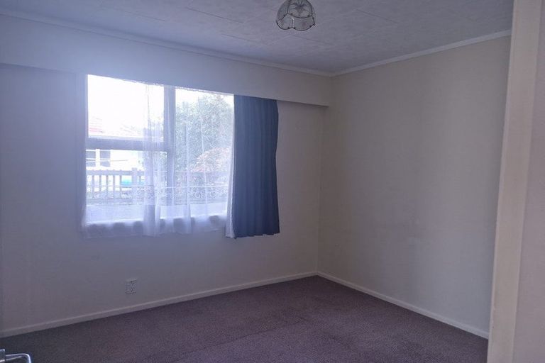 Photo of property in 36a Saint Ronans Avenue, Waterloo, Lower Hutt, 5011