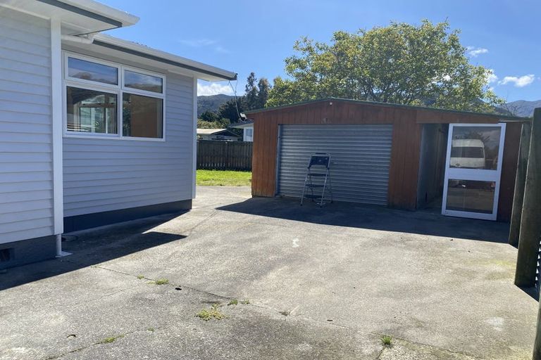 Photo of property in 26 Bethune Street, Featherston, 5710