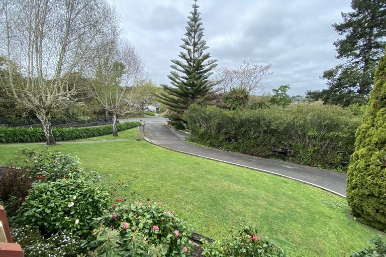 Photo of property in 12 Lovat Street, Havelock North, 4130