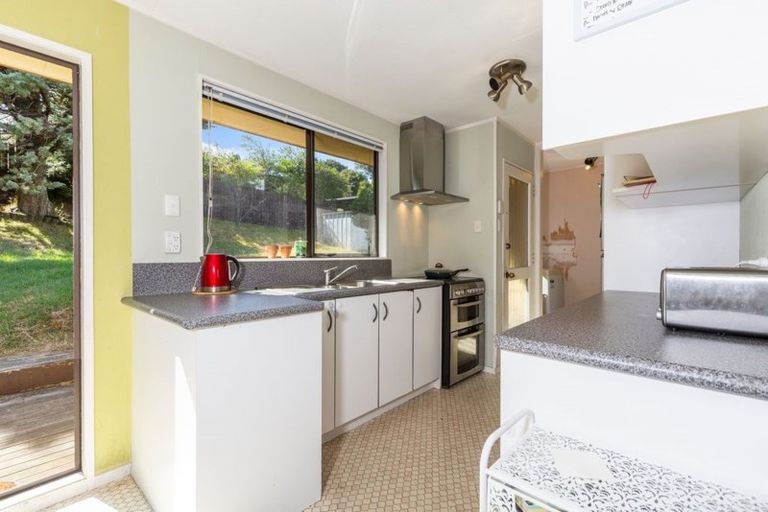 Photo of property in 80 Captain Scott Road, Glen Eden, Auckland, 0602