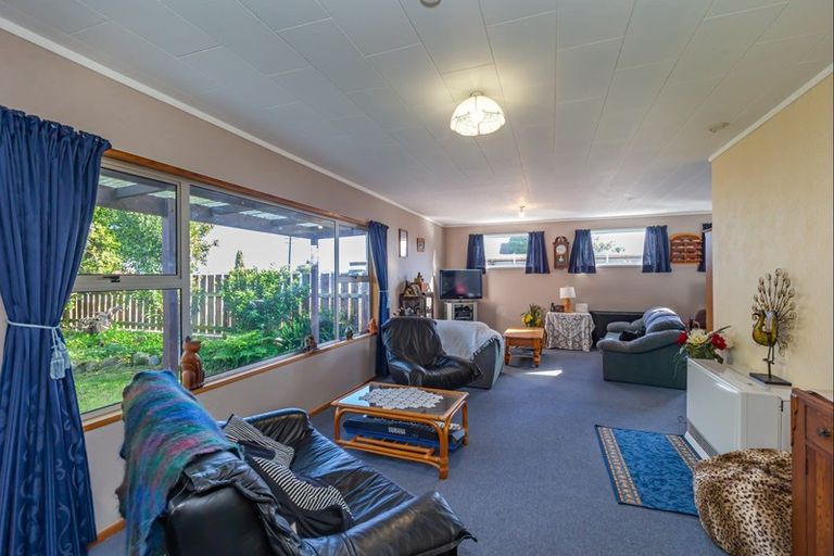 Photo of property in 39 Liverpool Street, Levin, 5510