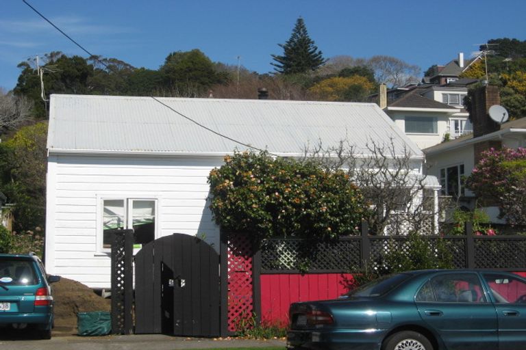 Photo of property in 203 Powderham Street, New Plymouth, 4310