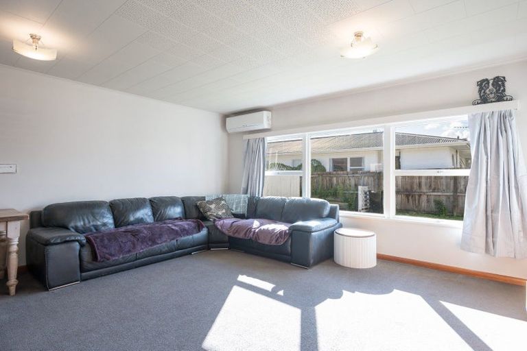 Photo of property in 7b Tennyson Crescent, Stoke, Nelson, 7011