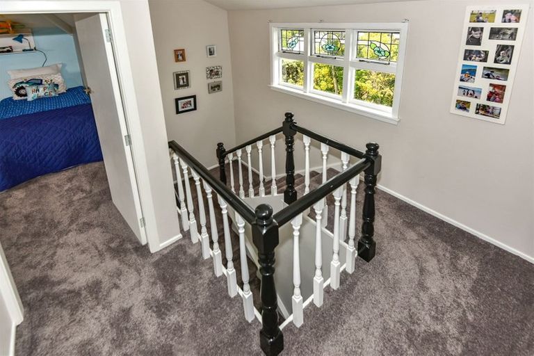 Photo of property in 20 Hampton Place, Burnside, Christchurch, 8053