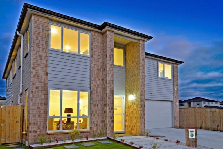 Photo of property in 44 Charlestown Drive, Flat Bush, Auckland, 2019