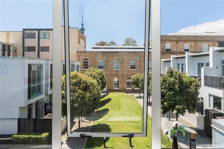 Photo of property in 18 Telpher Street, Auckland Central, Auckland, 1010