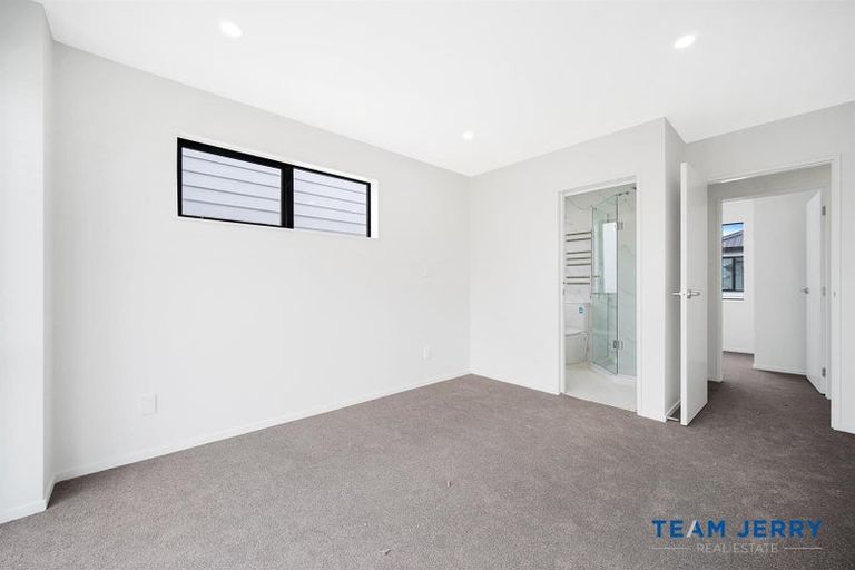 Photo of property in 4 Te Kaapia Road, Papakura, 2110