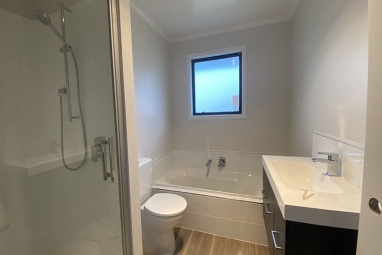 Photo of property in 14 Feltham Street, Hunterville, 4730