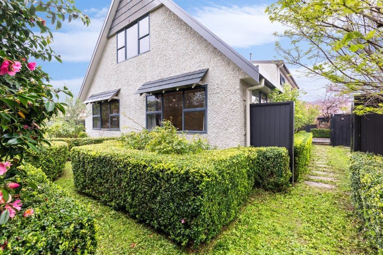 Photo of property in 113 John F Kennedy Drive, Milson, Palmerston North, 4414