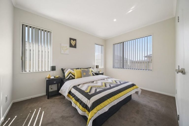 Photo of property in 38 Wellfield Drive, Papakura, 2110