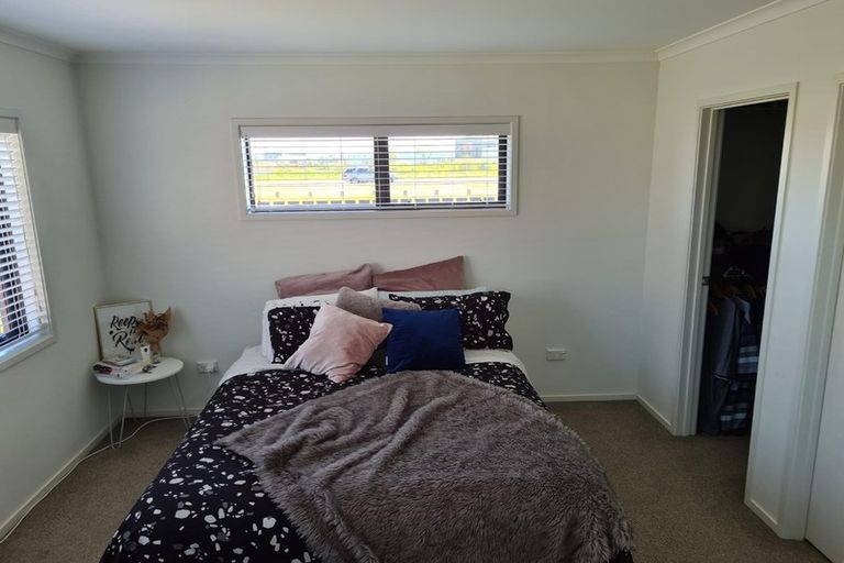 Photo of property in 16 Marion Crescent, Papamoa Beach, Papamoa, 3118