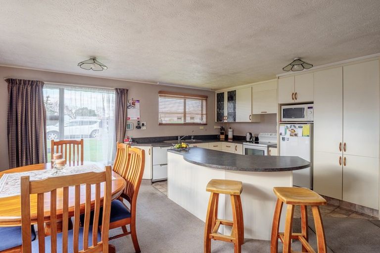 Photo of property in 74 Mackenzie Street, Winton, 9720