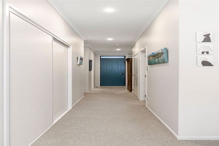 Photo of property in 12 Tuatua Road, Hobsonville, Auckland, 0616