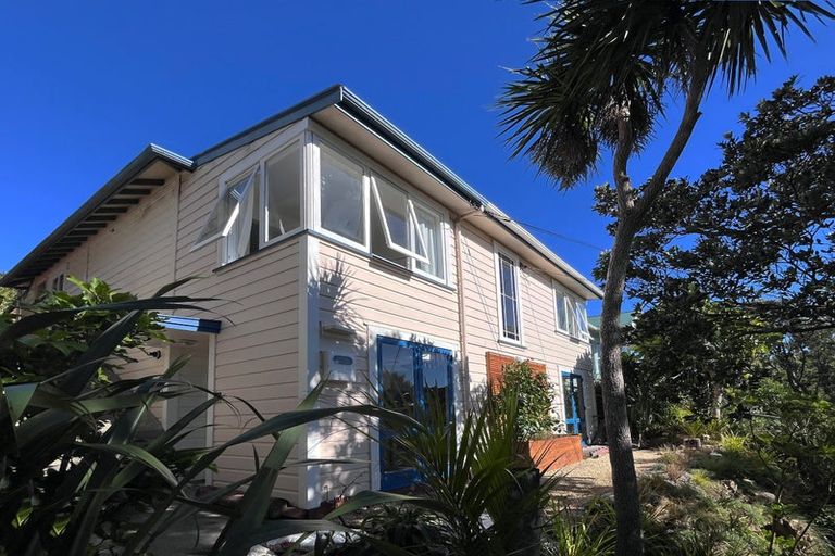 Photo of property in 25 Disley Street, Highbury, Wellington, 6012