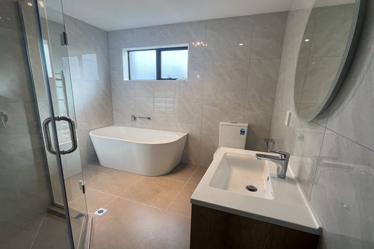 Photo of property in 3 Ahunga Road, Karaka, 2113