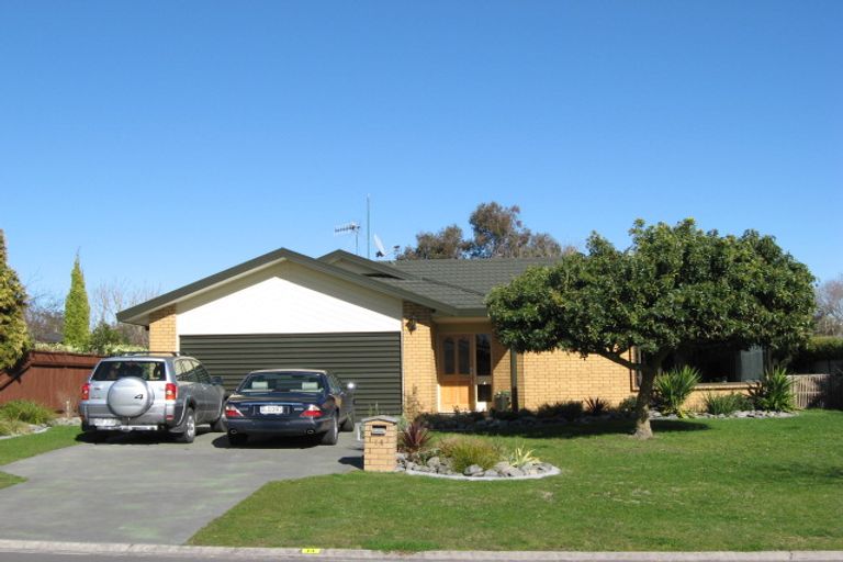 Photo of property in 14 Kingsgate Avenue, Havelock North, 4130