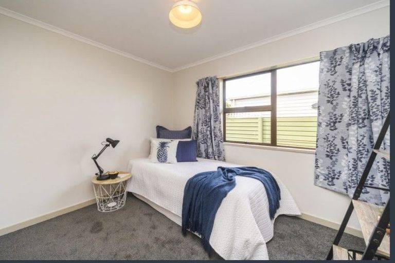 Photo of property in 7a Marama Crescent, Palmerston North, 4414