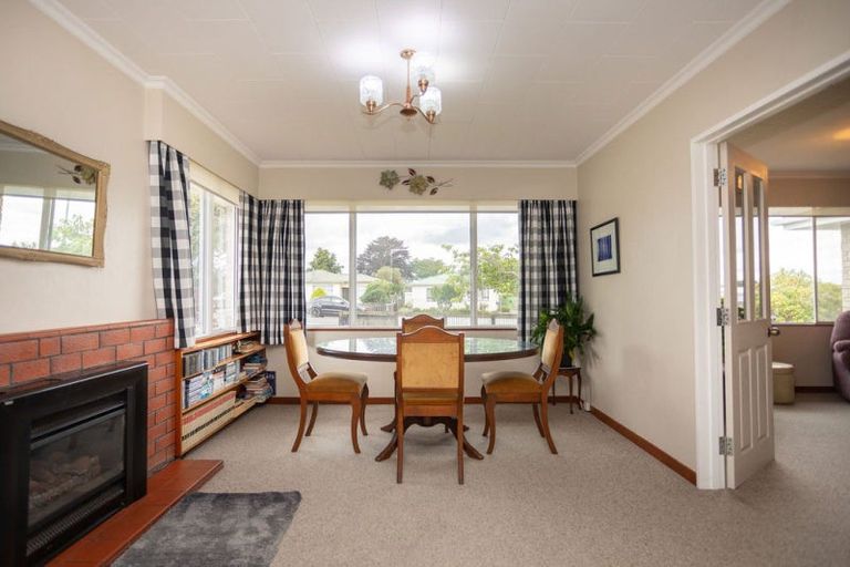 Photo of property in 22 Miller Street, Dannevirke, 4930