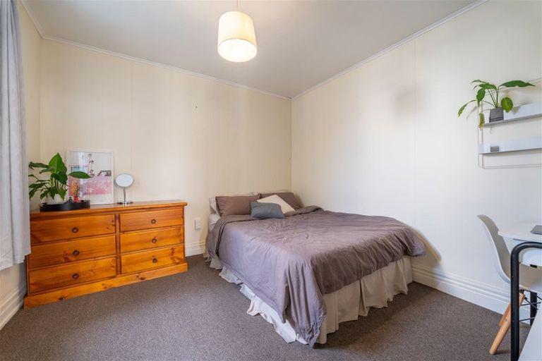 Photo of property in 19 Avenue Road, West End, Timaru, 7910