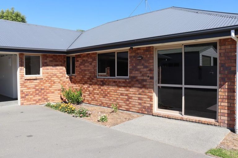 Photo of property in 35a Buckleys Terrace, Tinwald, Ashburton, 7700