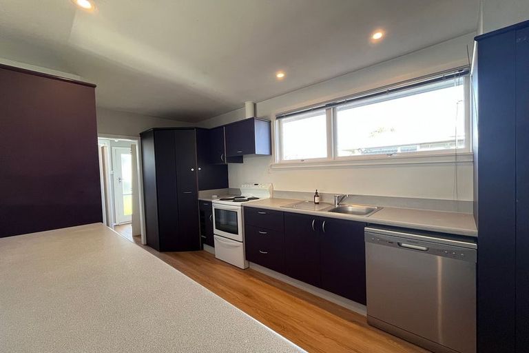 Photo of property in 26 Fern Drive, Halswell, Christchurch, 8025