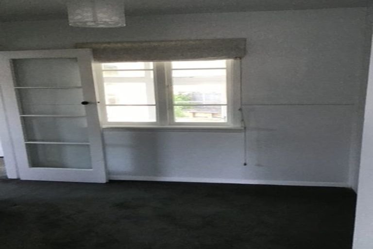 Photo of property in 109 Beachville Road, Redcliffs, Christchurch, 8081