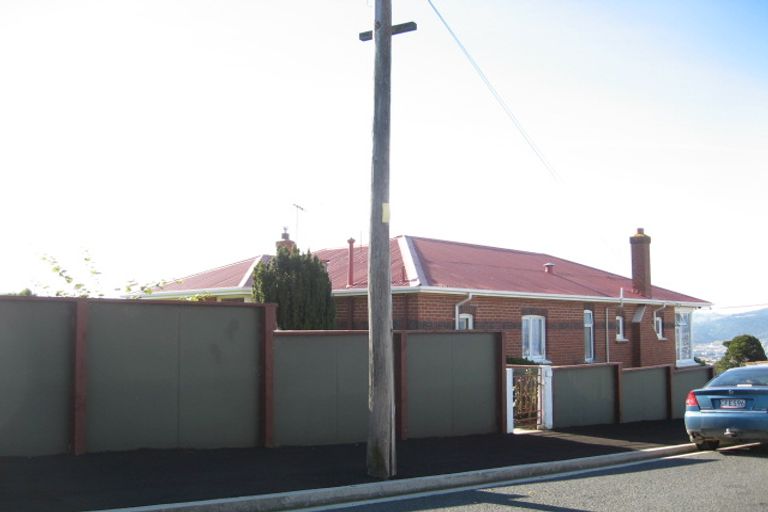 Photo of property in 14 Dornoch Street, Kew, Dunedin, 9012