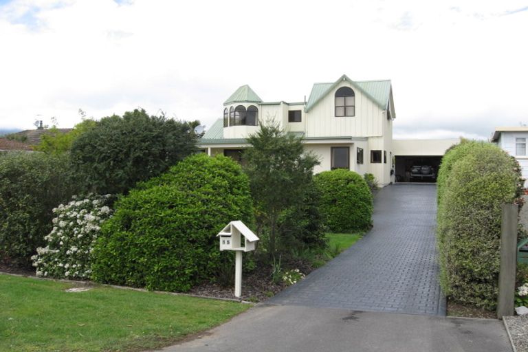 Photo of property in 15 Martin Street, Monaco, Nelson, 7011