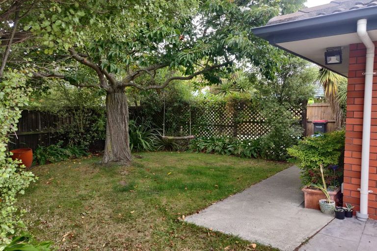 Photo of property in 53 Kotuku Crescent, Woolston, Christchurch, 8023