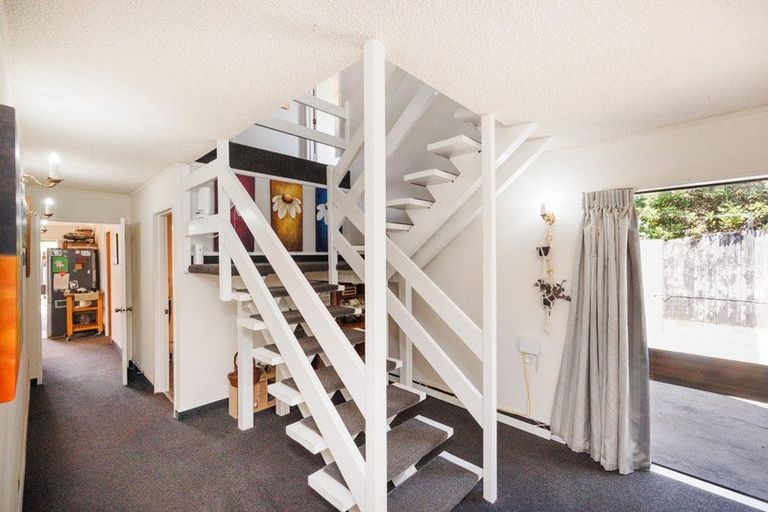 Photo of property in 22 Truscott Grove, Awapuni, Palmerston North, 4412