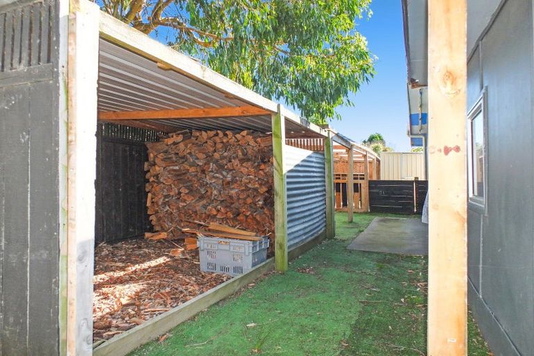 Photo of property in 16a Shortt Street, Foxton Beach, Foxton, 4815