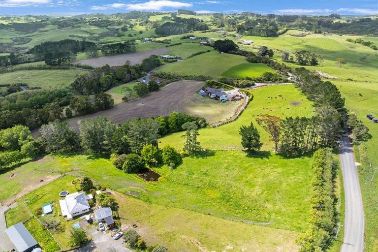 Photo of property in 730 Horseshoe Bush Road, Waitoki, 0871