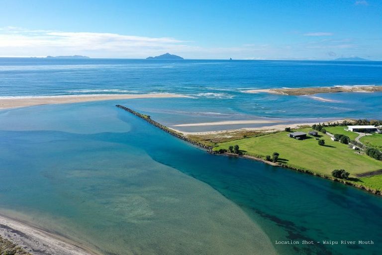 Photo of property in 6 Breton Drive, Waipu, 0510