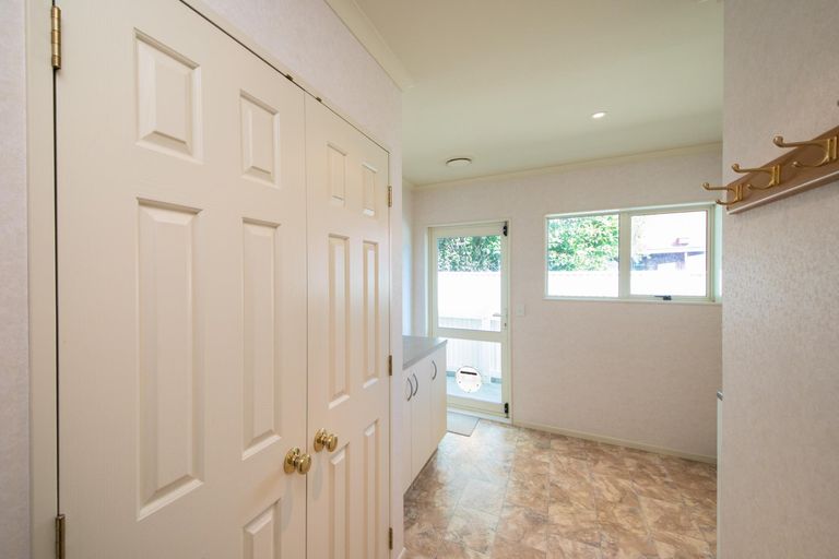 Photo of property in 165a Russell Street, Palmerston North, 4414