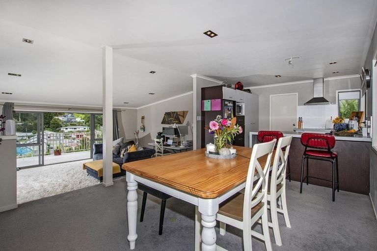 Photo of property in 11 Western View Heights, Horahora, Whangarei, 0110