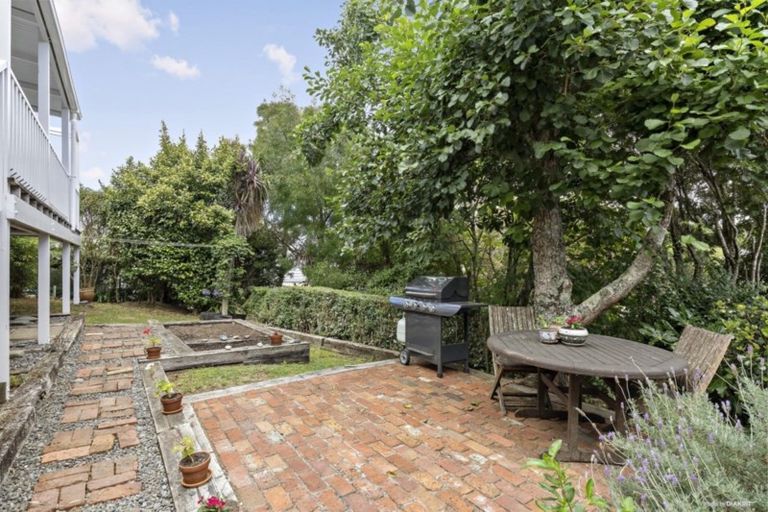 Photo of property in 7 Retter Street, Paparangi, Wellington, 6037