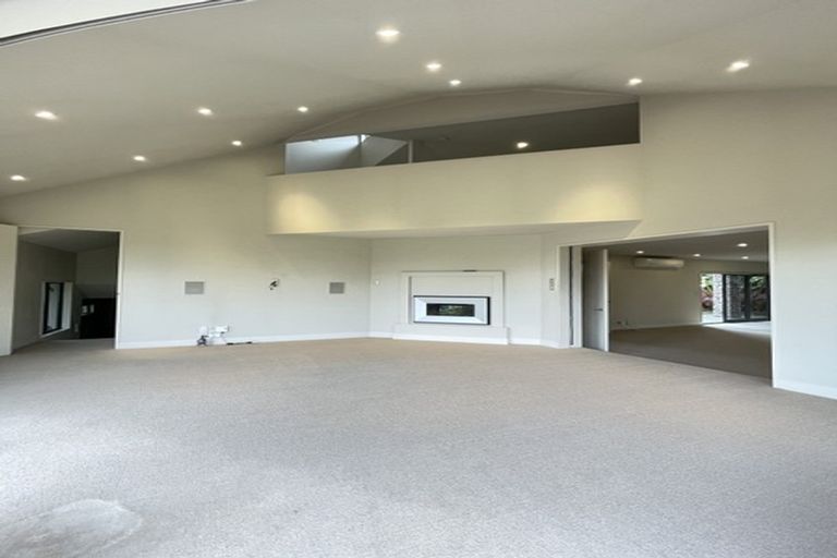 Photo of property in 10 Rangi Avenue, Schnapper Rock, Auckland, 0632