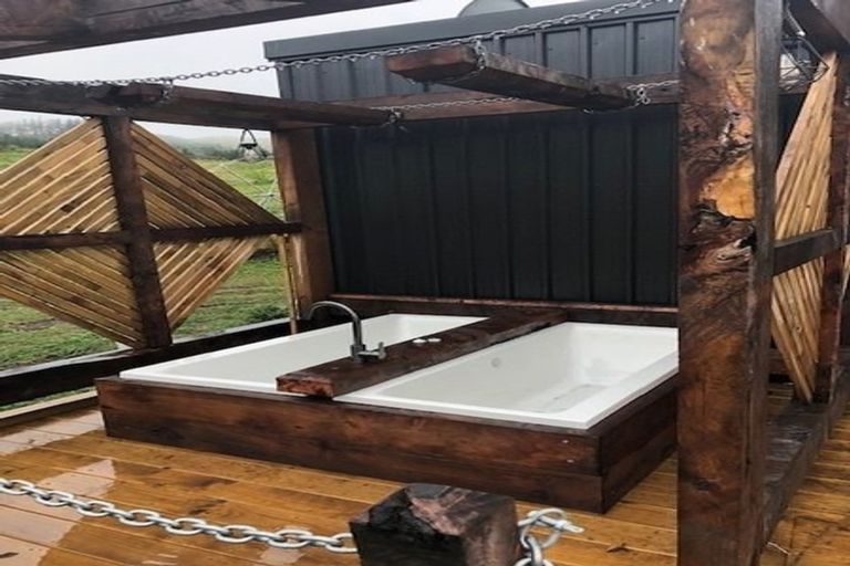 Photo of property in 402j Crawford Road, Minden, Tauranga, 3171