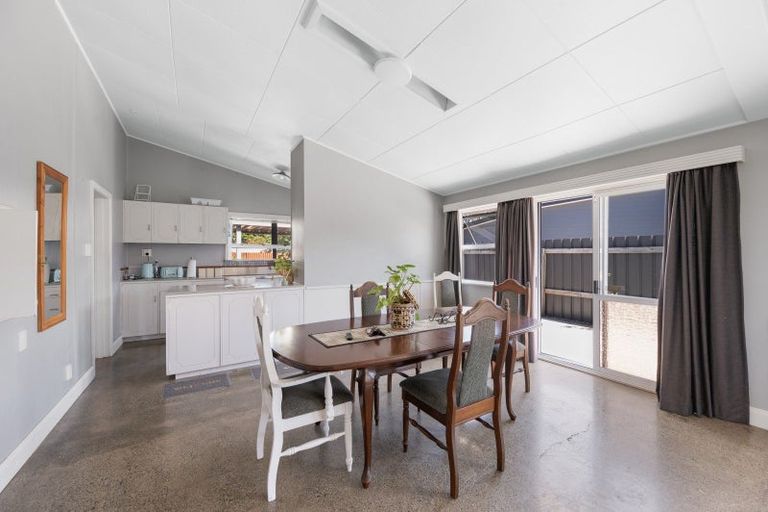 Photo of property in 103 Latham Street, Marewa, Napier, 4110