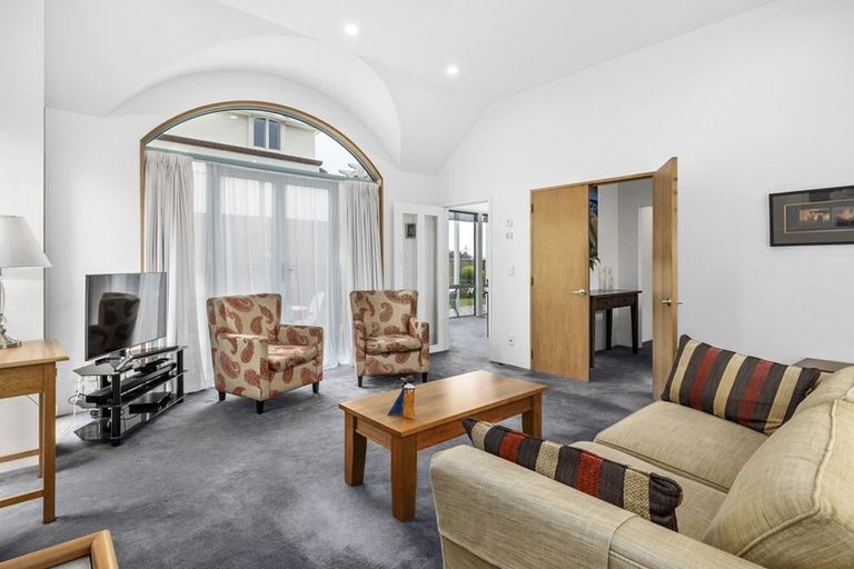 Photo of property in 60 Drivers Road, Maori Hill, Dunedin, 9010