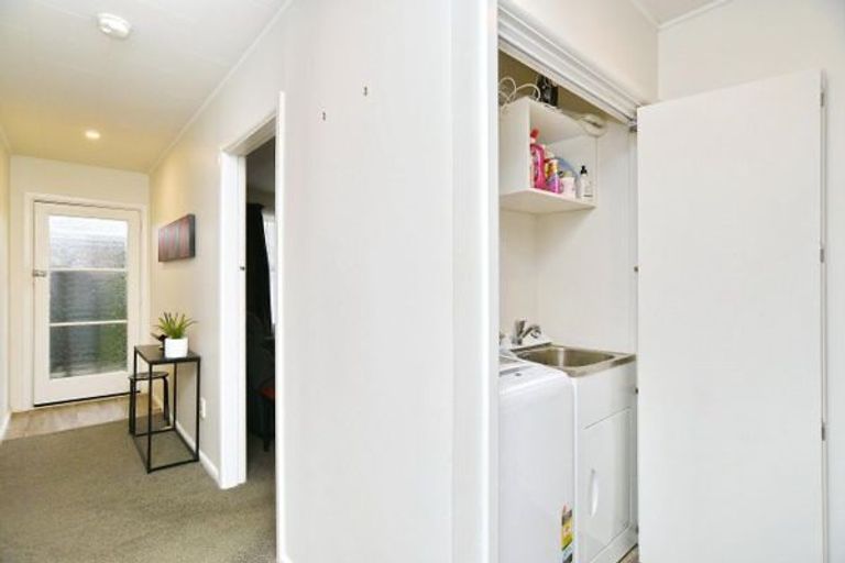 Photo of property in 43 Roberta Drive, Somerfield, Christchurch, 8024