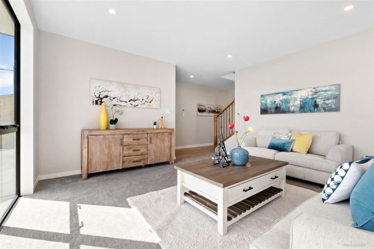 Photo of property in 4 Barrique Road, Kumeu, 0810