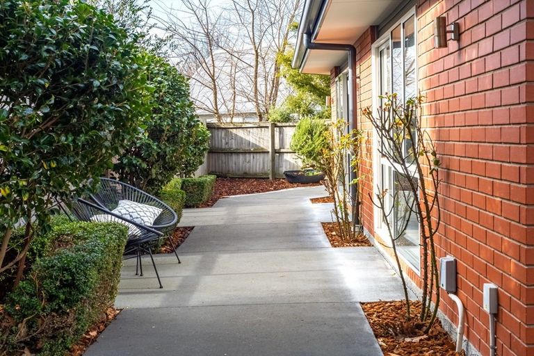 Photo of property in 23 Church Square, Addington, Christchurch, 8024