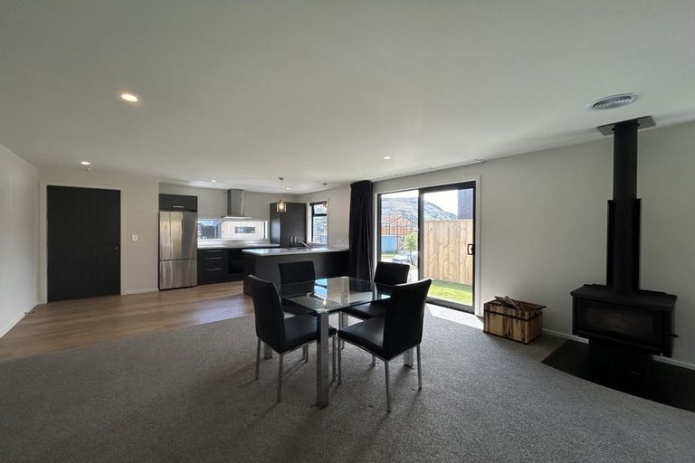 Photo of property in 98 Spur Ridge Rise, Jacks Point, 9371