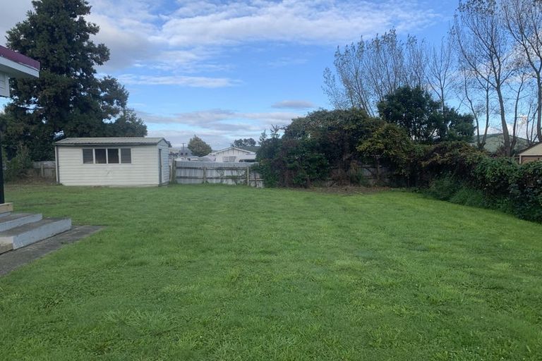 Photo of property in 15 Kirk Street, Otaki, 5512